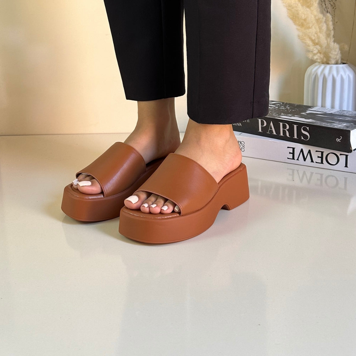 sandales, sandales à talons, chaussures maroc, sandales maroc, chaussures femmes, espadrilles, Ballerines, sandales a plateformes, mocassins, mocassins été, sandales 2024, sandals 2024, été 2024, ballerines, mules