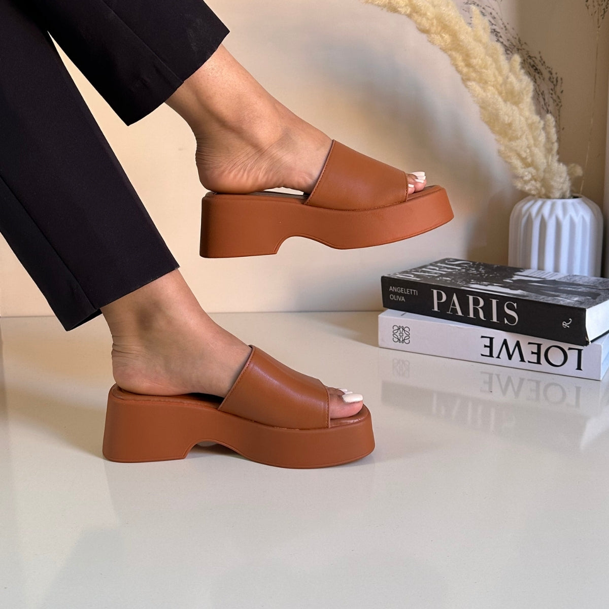 sandales, sandales à talons, chaussures maroc, sandales maroc, chaussures femmes, espadrilles, Ballerines, sandales a plateformes, mocassins, mocassins été, sandales 2024, sandals 2024, été 2024, ballerines, mules