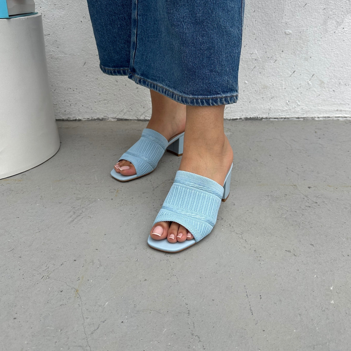 Sandales mi-talons élastiques - Bleu ciel