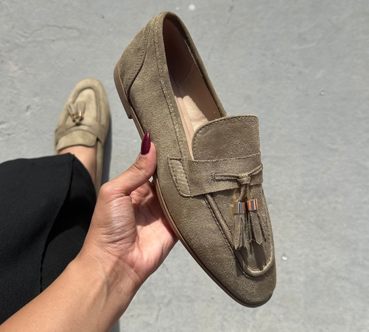 mocassin femme luxe, mocassins maroc, mocassins femme cuir , mocassin lora piana, mocassins casablanca, mocassin pour femme tendance,derbies femme, derbies femme maroc, derbies femme tamaris, derbies femme jonak,ballerine femme , ballerine femme confortable, ballerine tendance, ballerine chanel,
