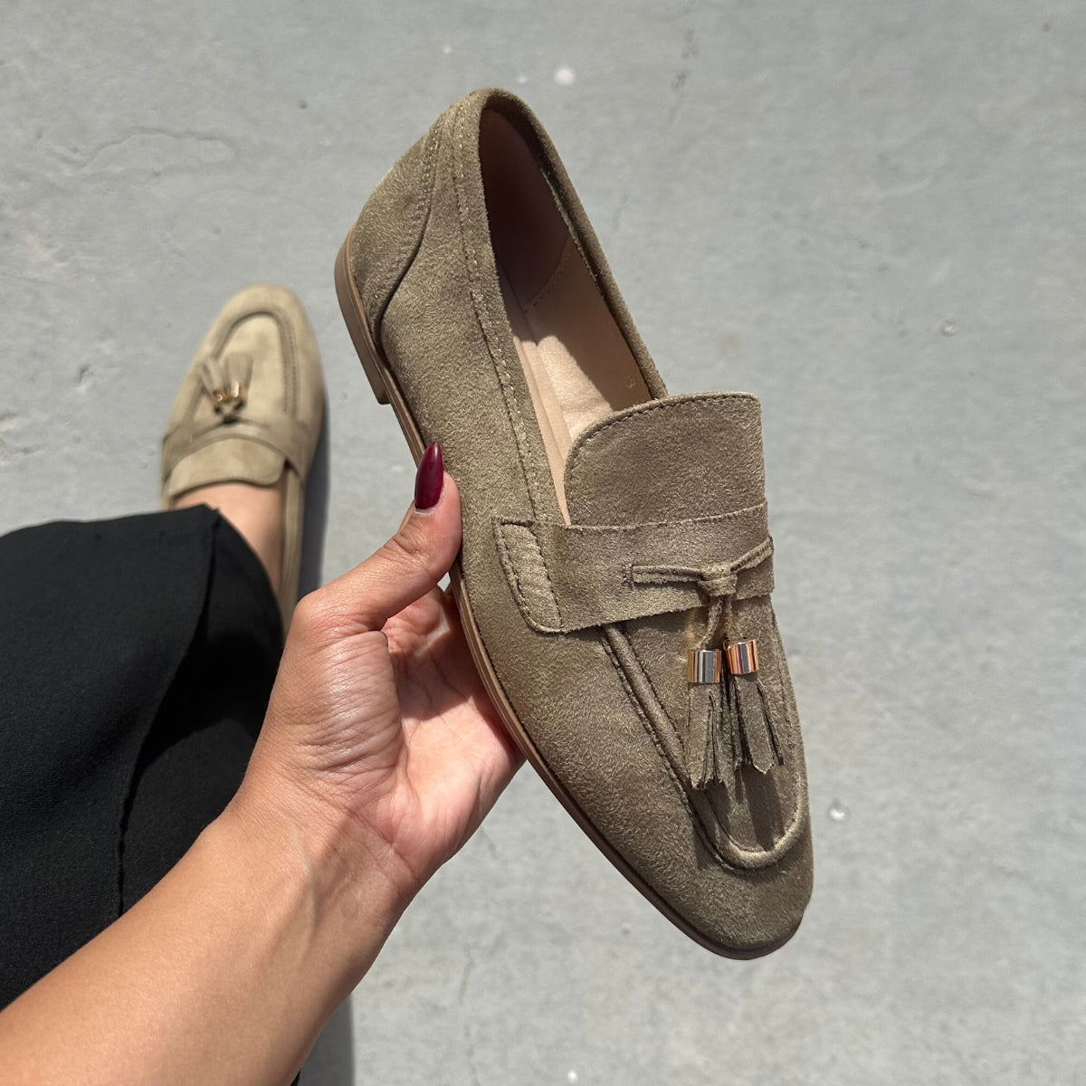 mocassin femme luxe, mocassins maroc, mocassins femme cuir , mocassin lora piana, mocassins casablanca, mocassin pour femme tendance,derbies femme, derbies femme maroc, derbies femme tamaris, derbies femme jonak,ballerine femme , ballerine femme confortable, ballerine tendance, ballerine chanel,
