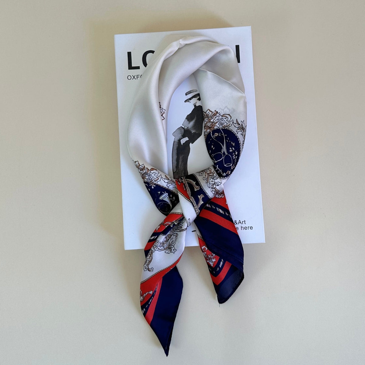 carré de soie, foulard, foulard en soie, petit foulard, accessoires pour femmes