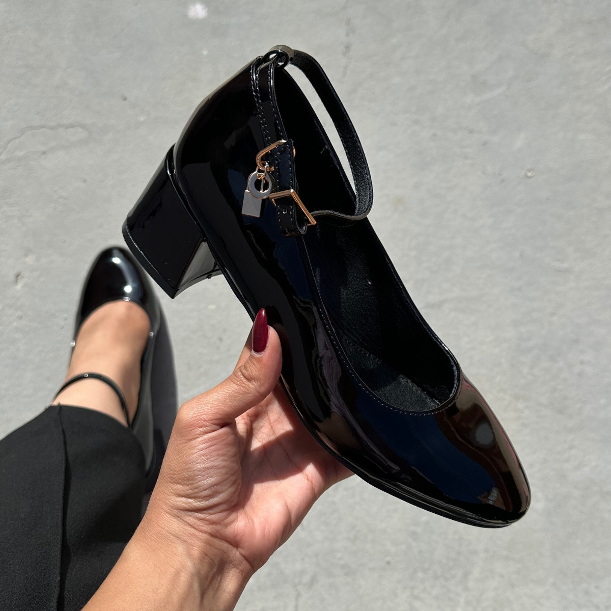 escarpin femme maroc,escarpin maroc online, escarpin femme luxe, escarpins femme demi talon,chaussures femmes, aldo; chaussures maroc, sandale talon, chaussures zara, keyza, eram, basket femme, couleur ,tendance,talon ,confortable,tendance,mi-talons,chanel,style,talon femme luxe, talon femme,talon femme maroc, slingback, slingback maroc, slingback chanel,slingback shoes, escarpins slingback, slingback jonak, slingback femme,babies femme
