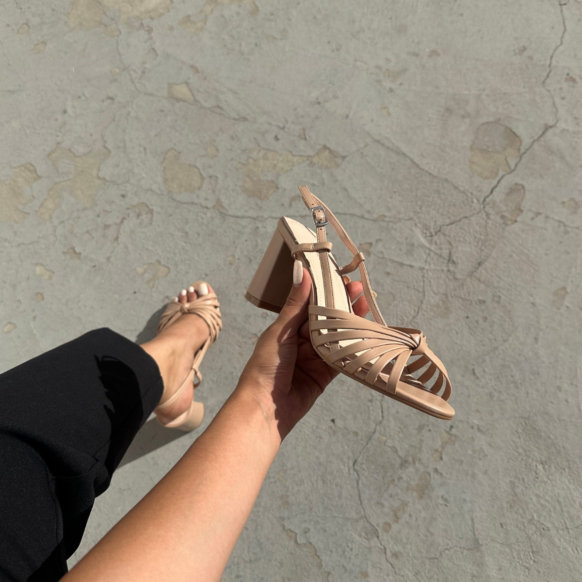 sandales, sandales à talons, chaussures maroc, sandales maroc, chaussures femmes, espadrilles, Ballerines, sandales a plateformes, mocassins, mocassins été, sandales 2024, sandals 2024, été 2024, ballerines