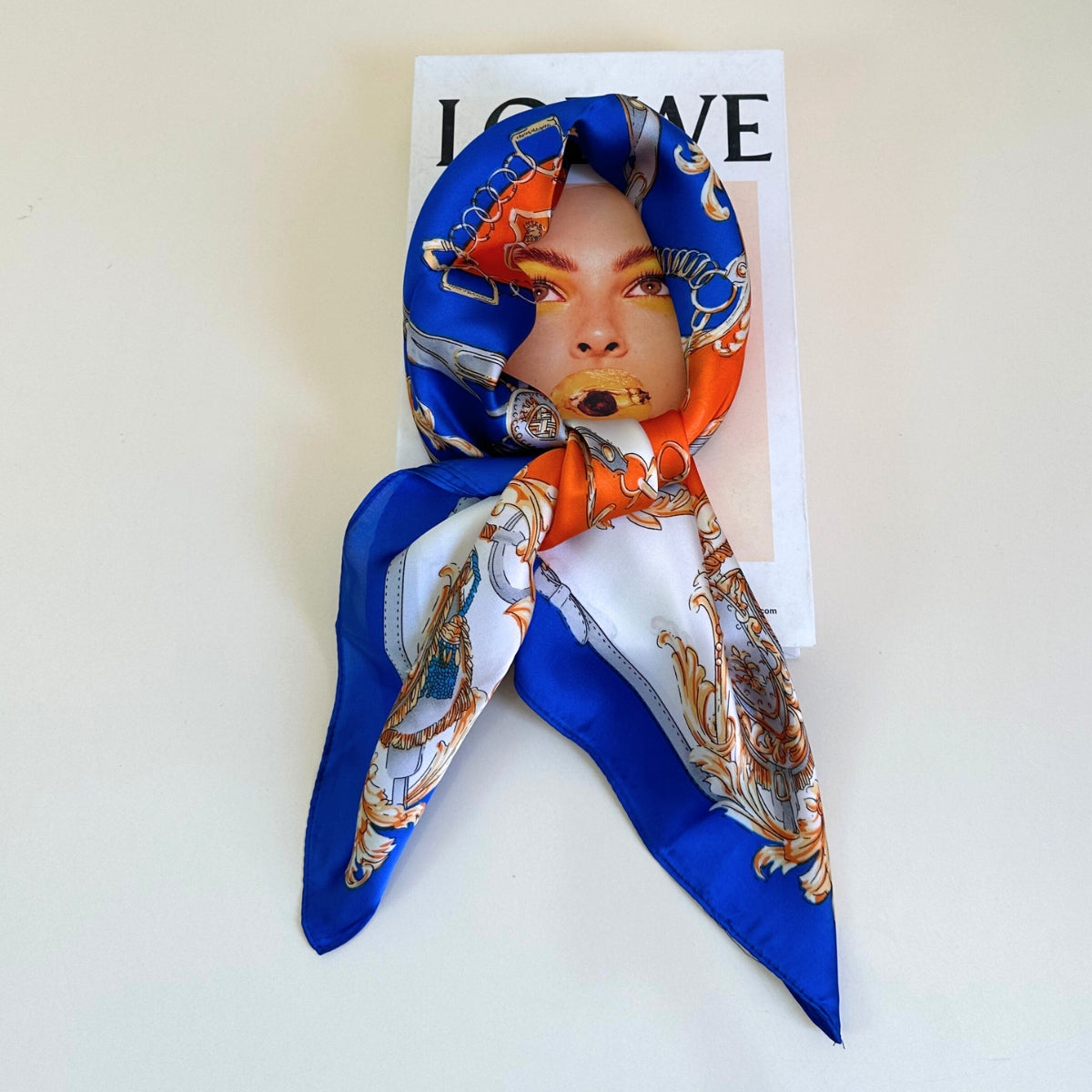 carré de soie, foulard, foulard en soie, petit foulard, accessoires pour femmes