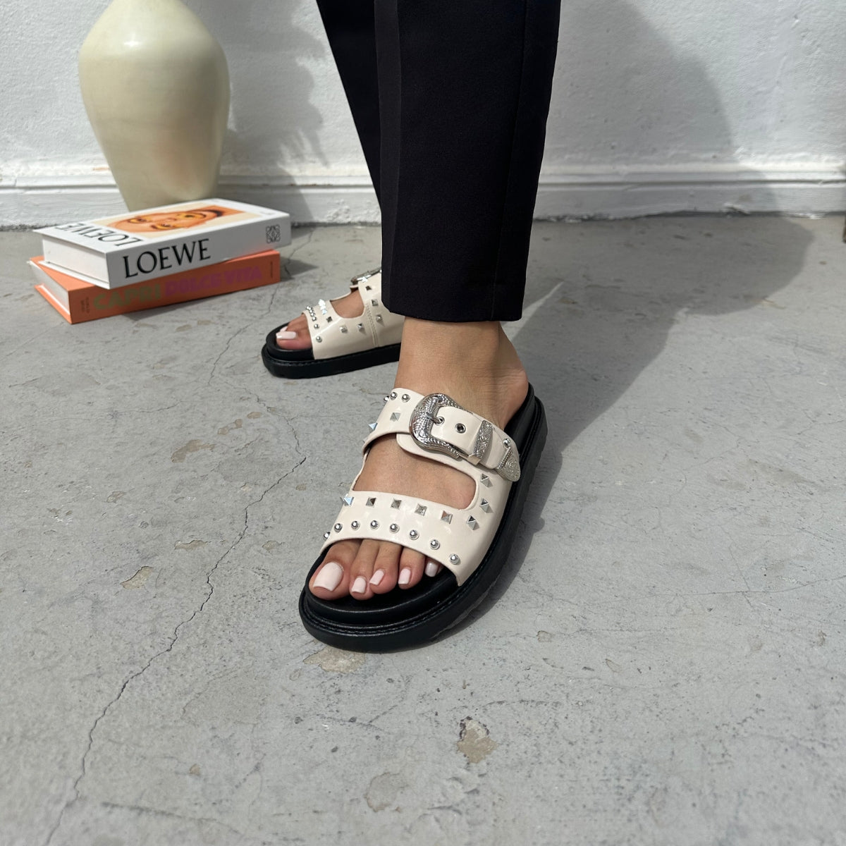 sandales, sandales à talons, chaussures maroc, sandales maroc, chaussures femmes, espadrilles, Ballerines, sandales a plateformes, mocassins, mocassins été, sandales 2024, sandals 2024, été 2024, ballerines