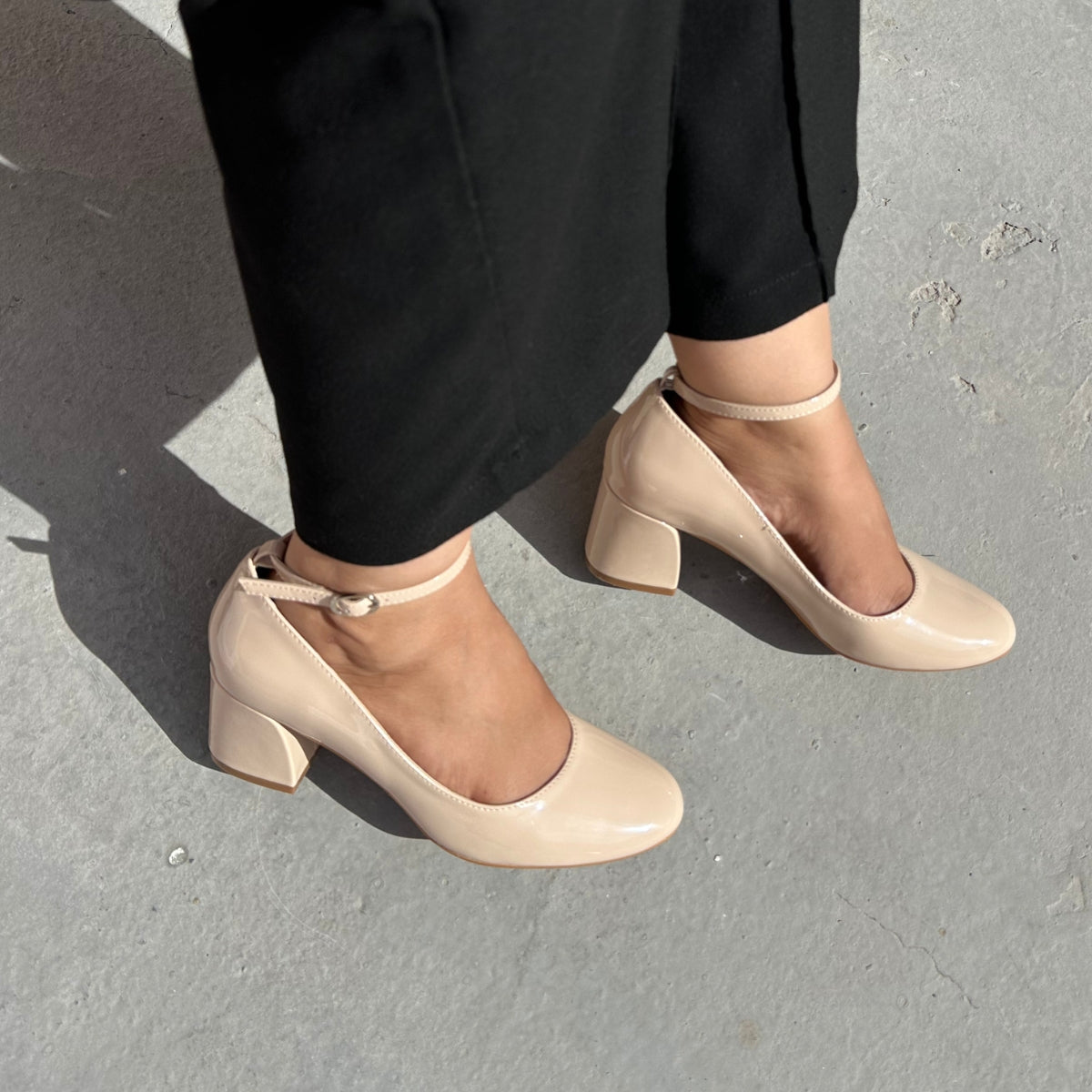 escarpin femme maroc,escarpin maroc online, escarpin femme luxe, escarpins femme demi talon,chaussures femmes, aldo; chaussures maroc, sandale talon, chaussures zara, keyza, eram, basket femme, couleur ,tendance,talon ,confortable,tendance,mi-talons,chanel,style,talon femme luxe, talon femme,talon femme maroc, slingback, slingback maroc, slingback chanel,slingback shoes, escarpins slingback, slingback jonak, slingback femme,babies femme
