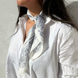 carré de soie, foulard, foulard en soie, petit foulard, accessoires pour femmes