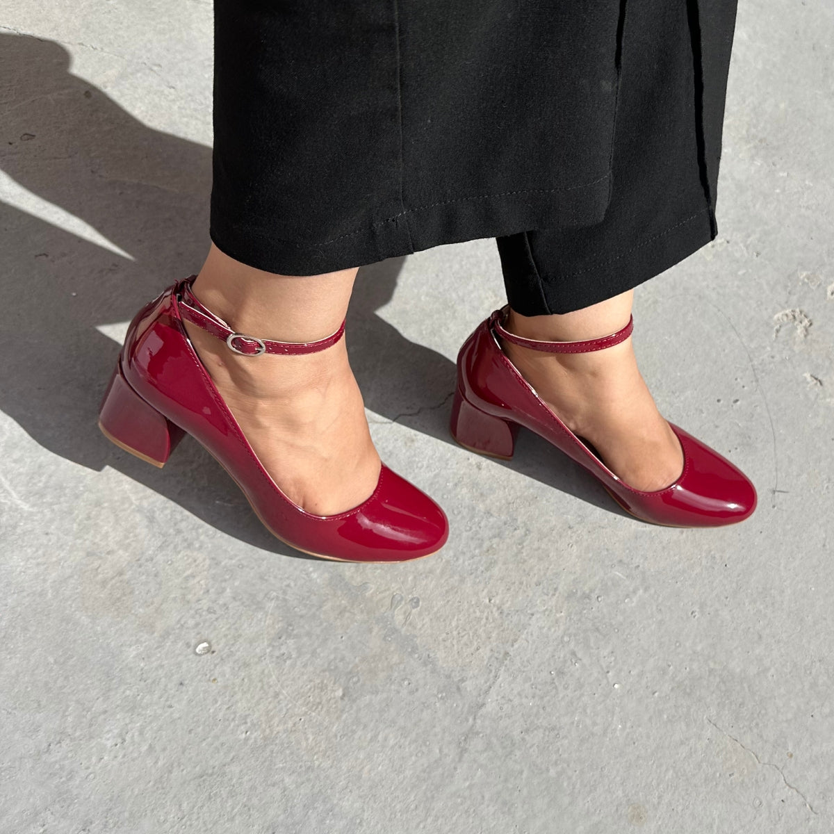 escarpin femme maroc,escarpin maroc online, escarpin femme luxe, escarpins femme demi talon,chaussures femmes, aldo; chaussures maroc, sandale talon, chaussures zara, keyza, eram, basket femme, couleur ,tendance,talon ,confortable,tendance,mi-talons,chanel,style,talon femme luxe, talon femme,talon femme maroc, slingback, slingback maroc, slingback chanel,slingback shoes, escarpins slingback, slingback jonak, slingback femme,babies femme
