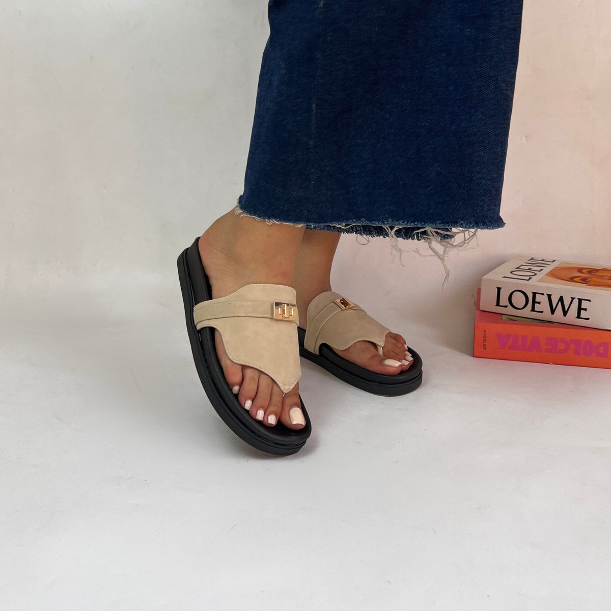 sandales, sandales à talons, chaussures maroc, sandales maroc, chaussures femmes, espadrilles, Ballerines, sandales a plateformes, mocassins, mocassins été, sandales 2024, sandals 2024, été 2024, ballerines, mules