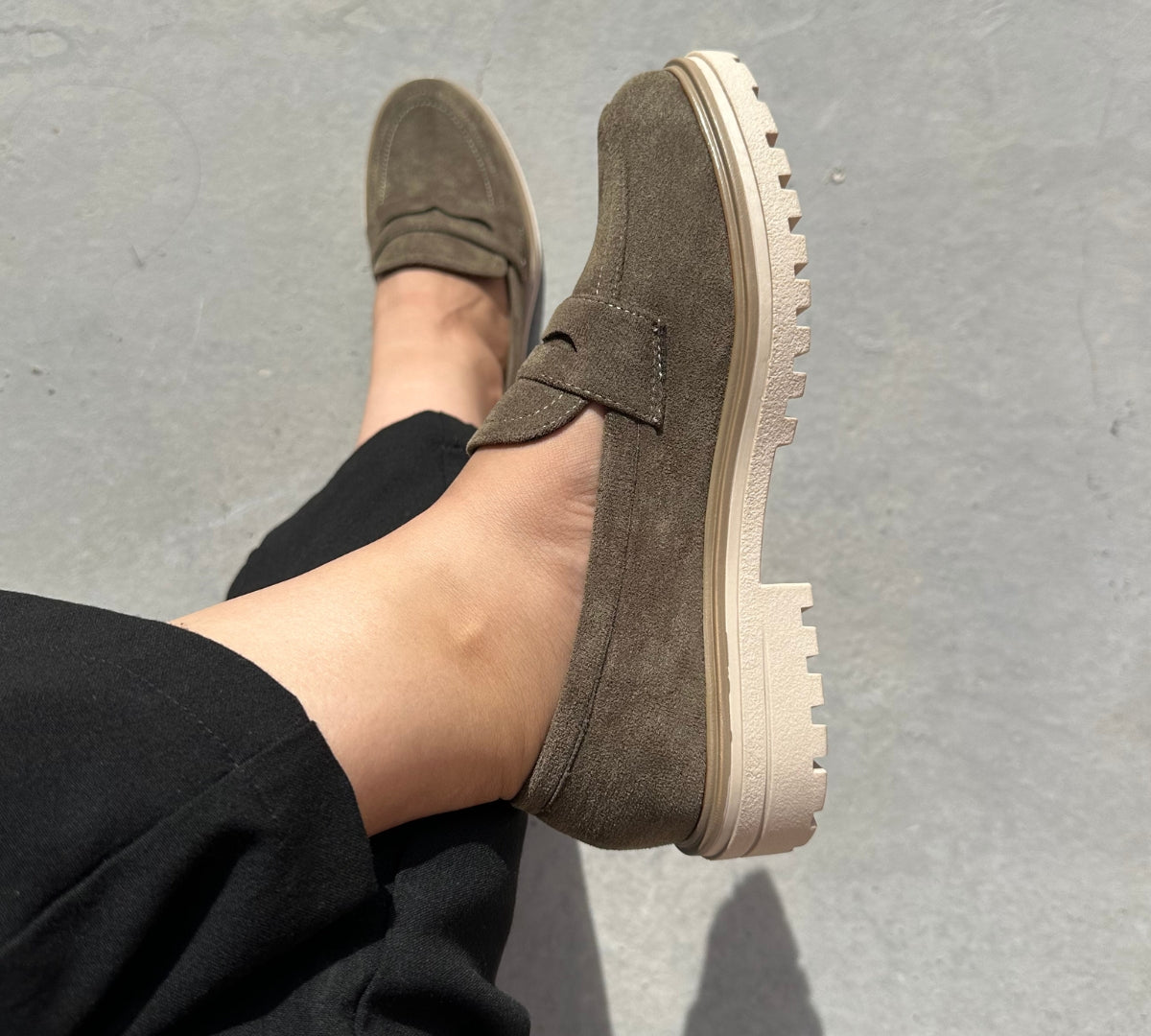 escarpin femme maroc,escarpin maroc online, escarpin femme luxe, escarpins femme demi talon,chaussures femmes, aldo; chaussures maroc, sandale talon, chaussures zara, keyza, eram, basket femme, couleur ,tendance,talon ,confortable,tendance,mi-talons,chanel,style,talon femme luxe, talon femme,talon femme maroc, slingback, slingback maroc, slingback chanel,slingback shoes, escarpins slingback, slingback jonak, slingback femme,babies femme
