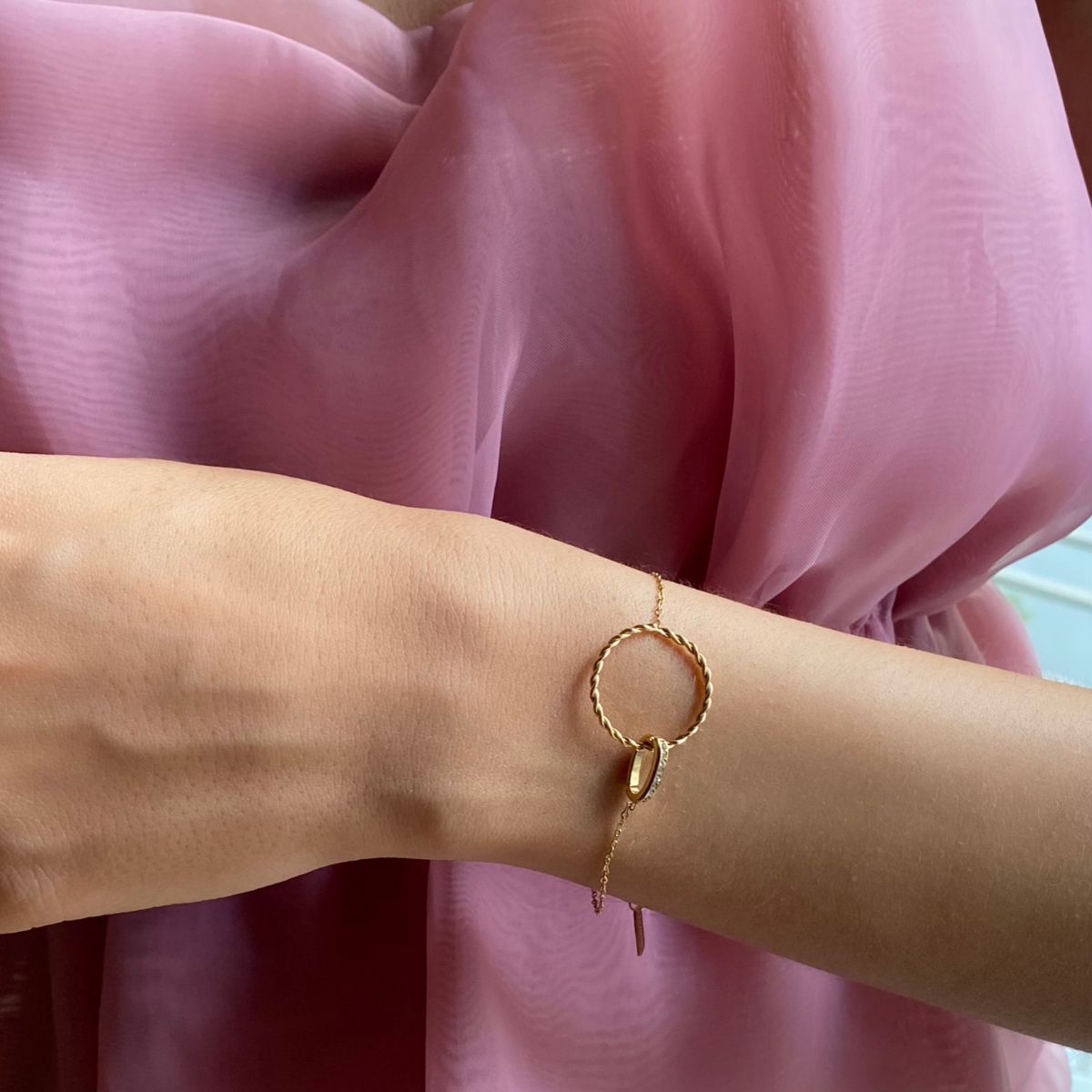 bijoux, collier, bracelet, bague, bague ajustable, bijouterie, joaillerie, raffinity, cartier,acier inoxydable, van cleef, dior, chanel, sautoir, bijoux femme, bijoux tête, accessoires femmes