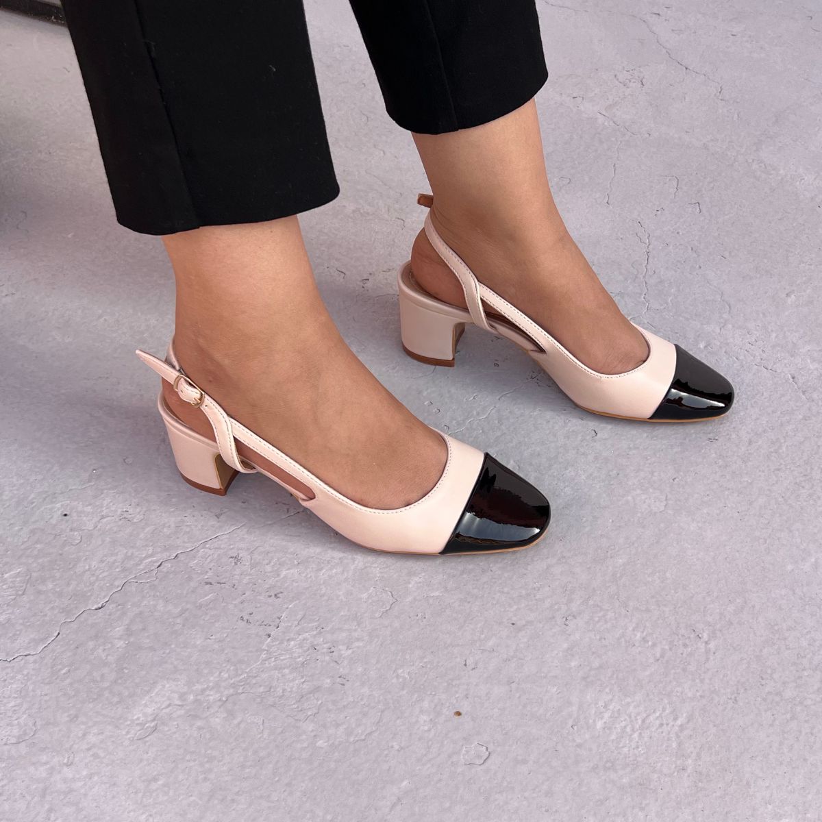 escarpin femme maroc,escarpin maroc online, escarpin femme luxe, escarpins femme demi talon,chaussures femmes, aldo; chaussures maroc, sandale talon, chaussures zara, keyza, eram, basket femme, couleur ,tendance,talon ,confortable,tendance,mi-talons,chanel,style,talon femme luxe, talon femme,talon femme maroc, slingback, slingback maroc, slingback chanel,slingback shoes, escarpins slingback, slingback jonak, slingback femme,babies femme

