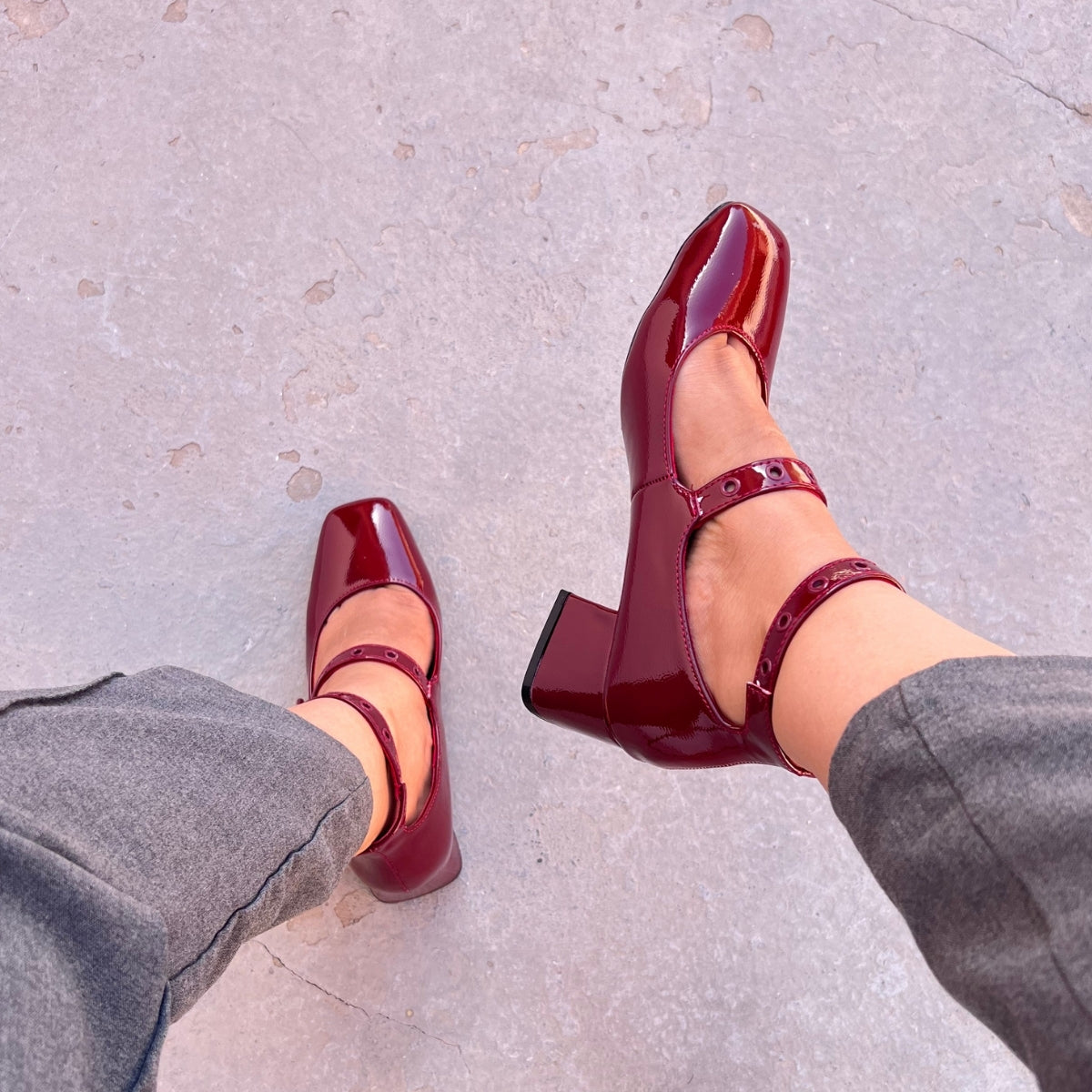 mocassin femme luxe, mocassins maroc, mocassins femme cuir , mocassin lora piana, mocassins casablanca, mocassin pour femme tendance,derbies femme, derbies femme maroc, derbies femme tamaris, derbies femme jonak,ballerine femme , ballerine femme confortable, ballerine tendance, ballerine chanel,
