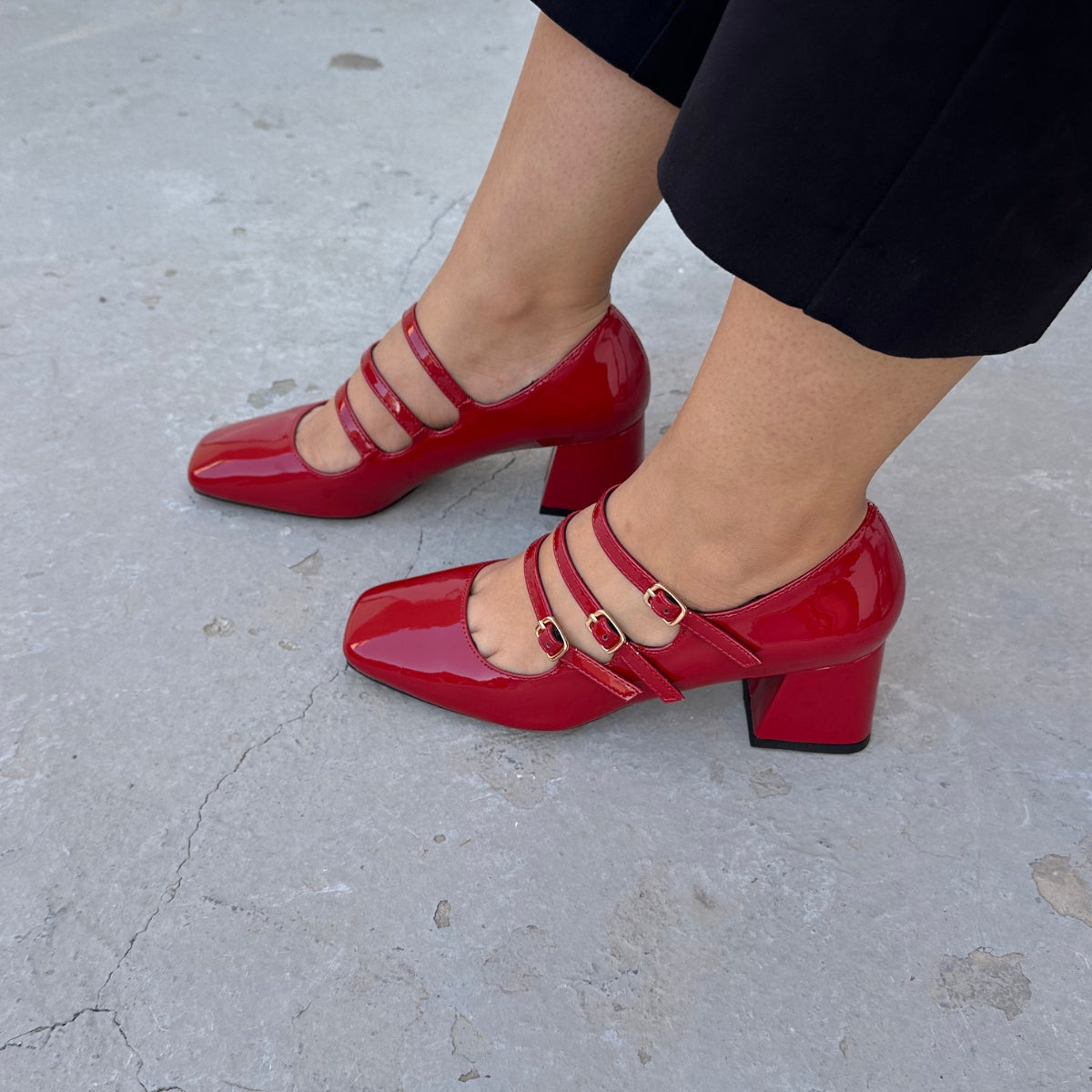 escarpin femme maroc,escarpin maroc online, escarpin femme luxe, escarpins femme demi talon,chaussures femmes, aldo; chaussures maroc, sandale talon, chaussures zara, keyza, eram, basket femme, couleur ,tendance,talon ,confortable,tendance,mi-talons,chanel,style,talon femme luxe, talon femme,talon femme maroc, slingback, slingback maroc, slingback chanel,slingback shoes, escarpins slingback, slingback jonak, slingback femme,babies femme
