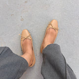 mocassin femme luxe, mocassins maroc, mocassins femme cuir , mocassin lora piana, mocassins casablanca, mocassin pour femme tendance,derbies femme, derbies femme maroc, derbies femme tamaris, derbies femme jonak,ballerine femme , ballerine femme confortable, ballerine tendance, ballerine chanel,
