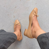 mocassin femme luxe, mocassins maroc, mocassins femme cuir , mocassin lora piana, mocassins casablanca, mocassin pour femme tendance,derbies femme, derbies femme maroc, derbies femme tamaris, derbies femme jonak,ballerine femme , ballerine femme confortable, ballerine tendance, ballerine chanel,
