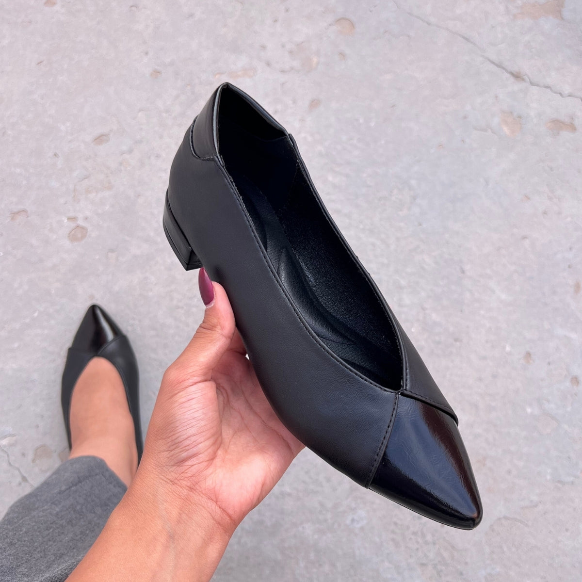 mocassin femme luxe, mocassins maroc, mocassins femme cuir , mocassin lora piana, mocassins casablanca, mocassin pour femme tendance,derbies femme, derbies femme maroc, derbies femme tamaris, derbies femme jonak,ballerine femme , ballerine femme confortable, ballerine tendance, ballerine chanel,
