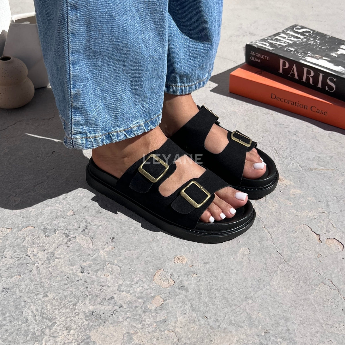 sandale plate, sandale maroc , sandale chunky, chaussures maroc, sandale femme, sandale zara, sandale été, sandals confortables, mules en daim, mules en crochets, mules maroc, mules femmes, mules tendance, sandale et mule, sabots femme
