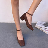 escarpin femme maroc,escarpin maroc online, escarpin femme luxe, escarpins femme demi talon,chaussures femmes, aldo; chaussures maroc, chaussures zara, keyza, eram,tendance,talon ,confortable,tendance,mi-talons,chanel,style,talon femme luxe, talon femme,talon femme maroc, slingback, slingback maroc, slingback chanel,slingback shoes, escarpins slingback, slingback jonak, slingback femme,babies femme
