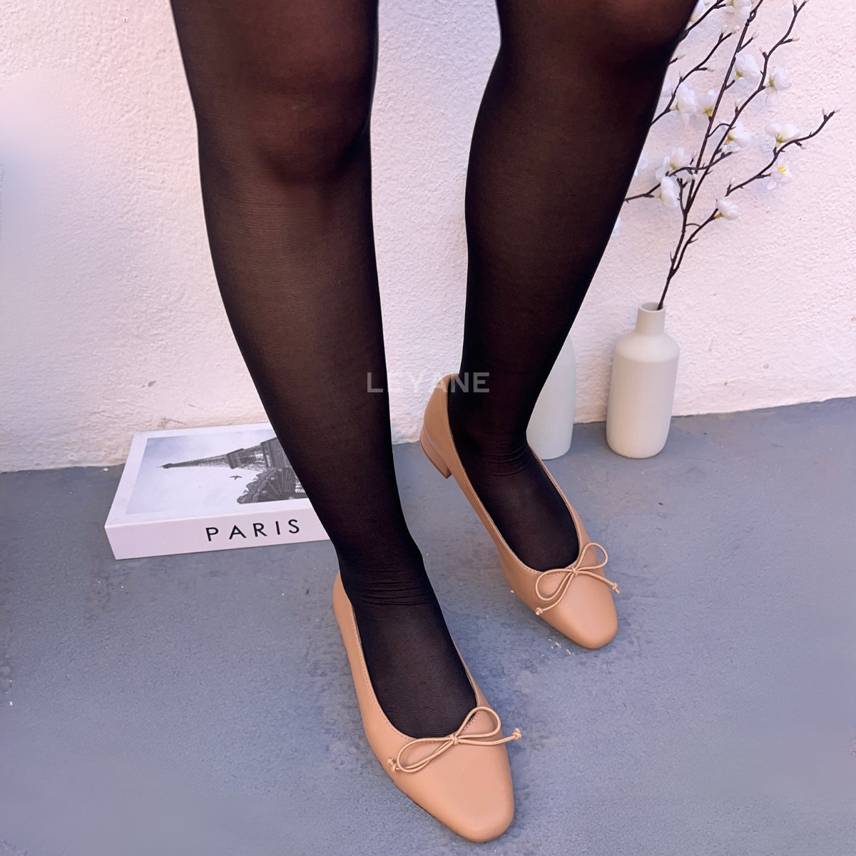 mocassin femme luxe, mocassins maroc, mocassins femme cuir , mocassin lora piana, mocassins casablanca, mocassin pour femme tendance,derbies femme, derbies femme maroc, derbies femme tamaris, derbies femme jonak,ballerine femme , ballerine femme confortable, ballerine tendance, ballerine chanel,
