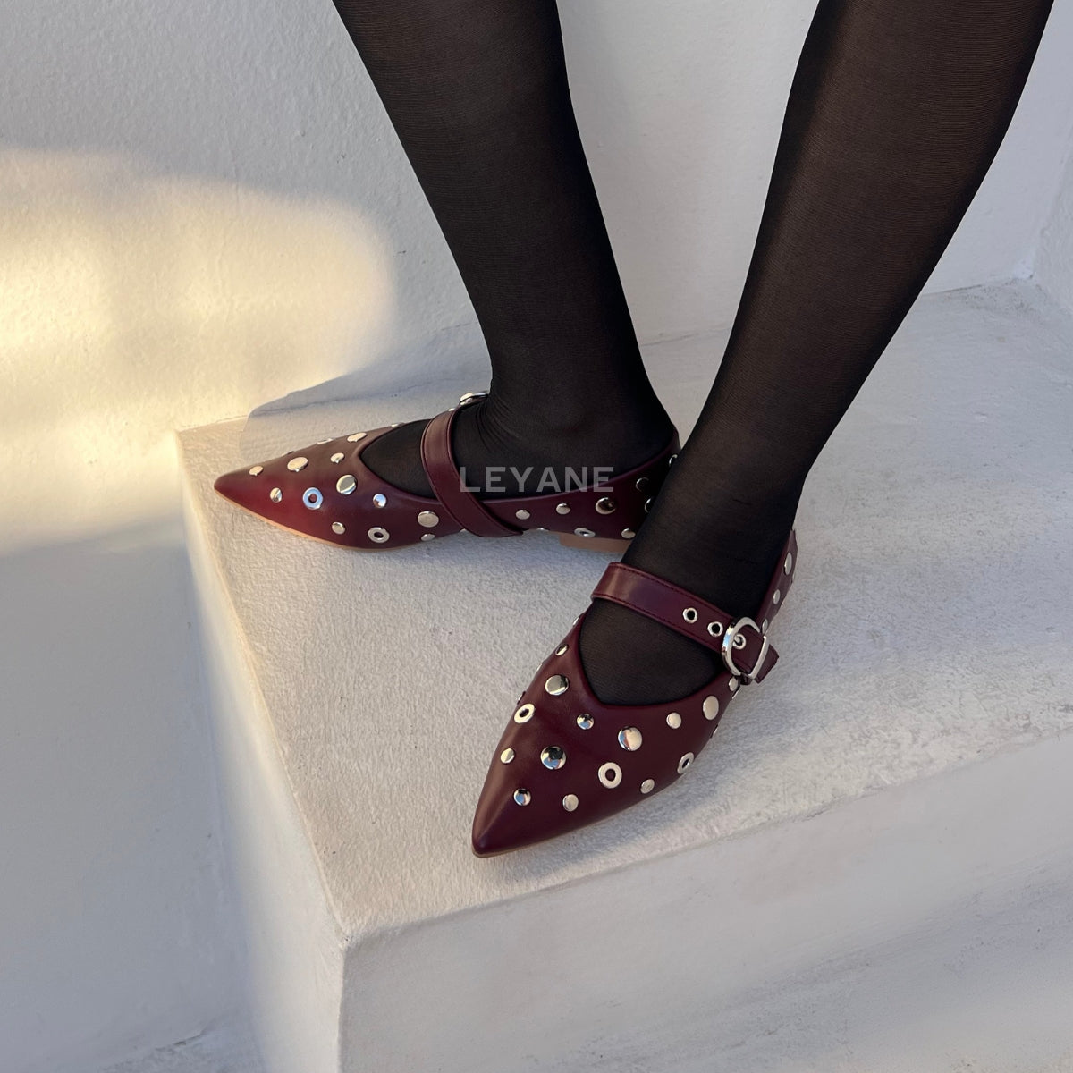mocassin femme luxe, mocassins maroc, mocassins femme cuir , mocassin lora piana, mocassins casablanca, mocassin pour femme tendance,derbies femme, derbies femme maroc, derbies femme tamaris, derbies femme jonak,ballerine femme , ballerine femme confortable, ballerine tendance, ballerine chanel
