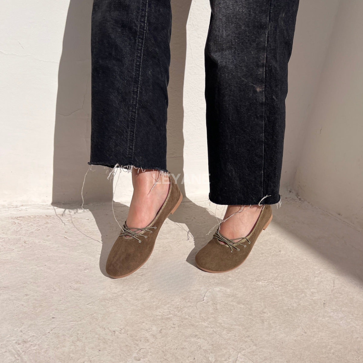ballerines femmes, ballerines slingback, ballerines femmes maroc, ballerine en ligne, ballerine en daim, ballerine pour femme, ballerine en ligne, ballerines femme, ballerine maroc en ligne, ballerine zara, ballerine stradivarius
