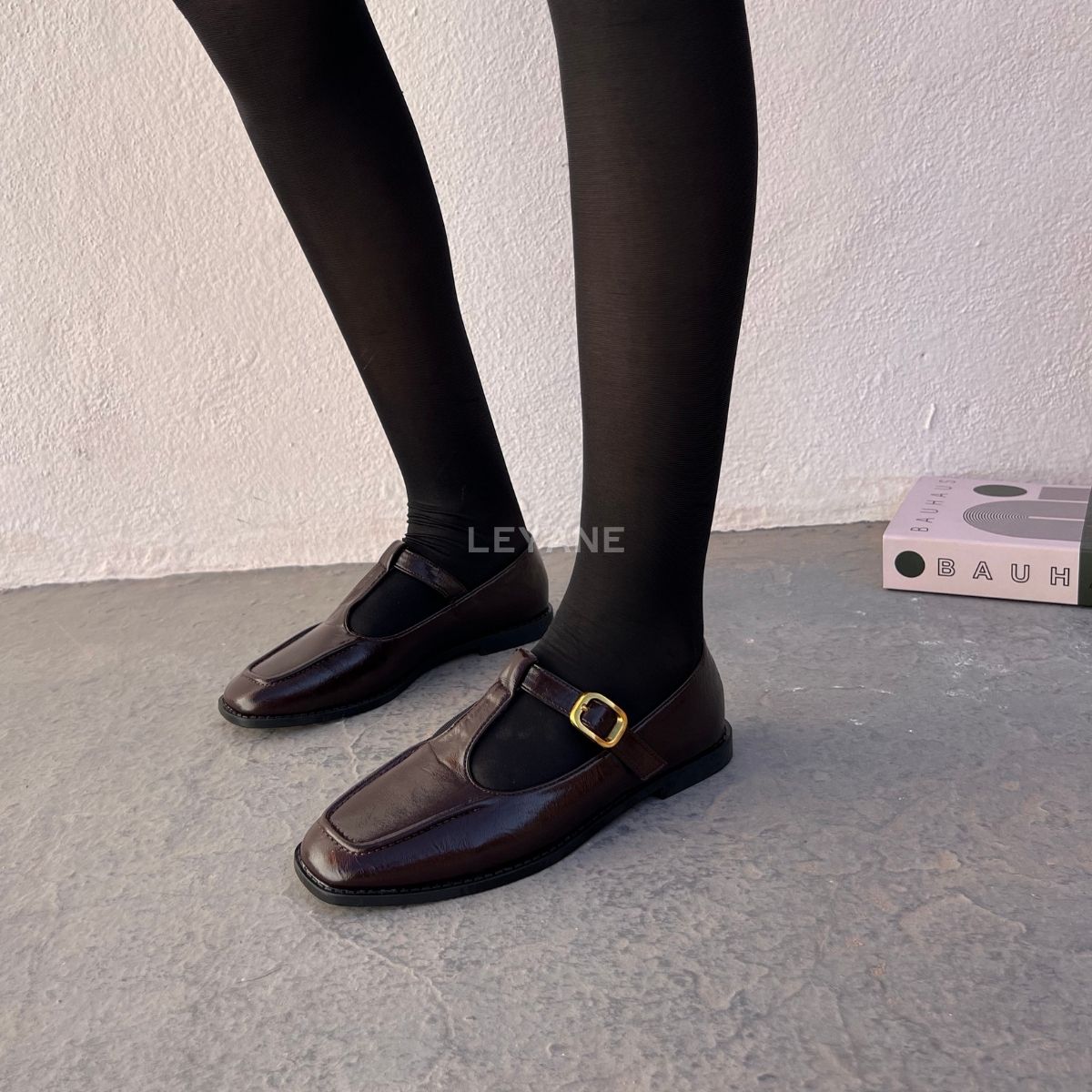 mocassin femme luxe, mocassins maroc, mocassins femme cuir , mocassin lora piana, mocassins casablanca, mocassin pour femme tendance,derbies femme, derbies femme maroc, derbies femme tamaris, derbies femme jonak,ballerine femme , ballerine femme confortable, ballerine tendance, ballerine chanel