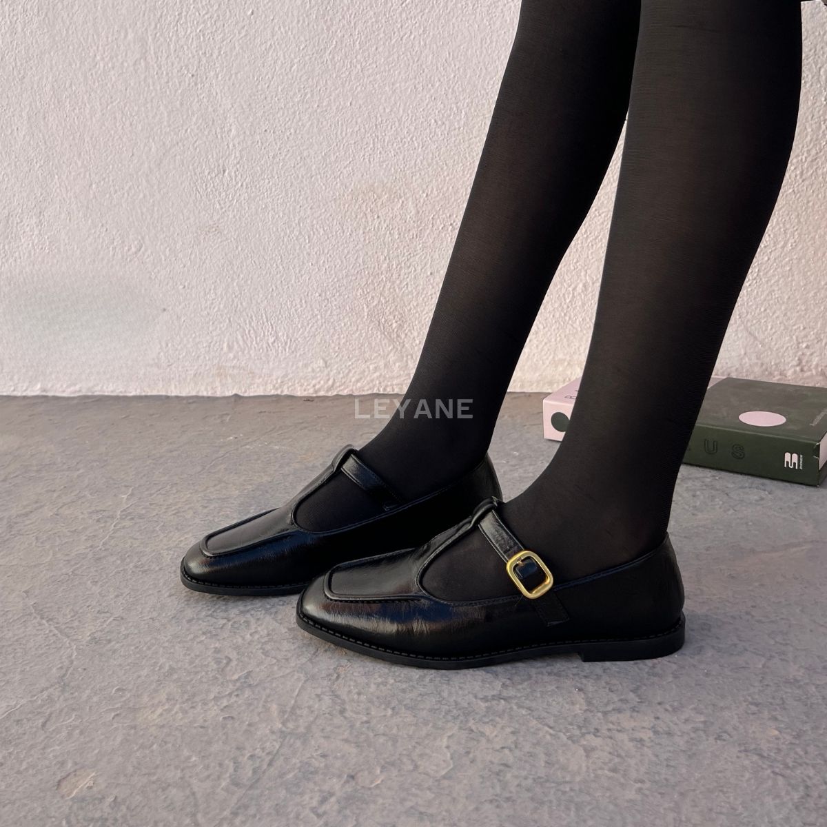 mocassin femme luxe, mocassins maroc, mocassins femme cuir , mocassin lora piana, mocassins casablanca, mocassin pour femme tendance,derbies femme, derbies femme maroc, derbies femme tamaris, derbies femme jonak,ballerine femme , ballerine femme confortable, ballerine tendance, ballerine chanel