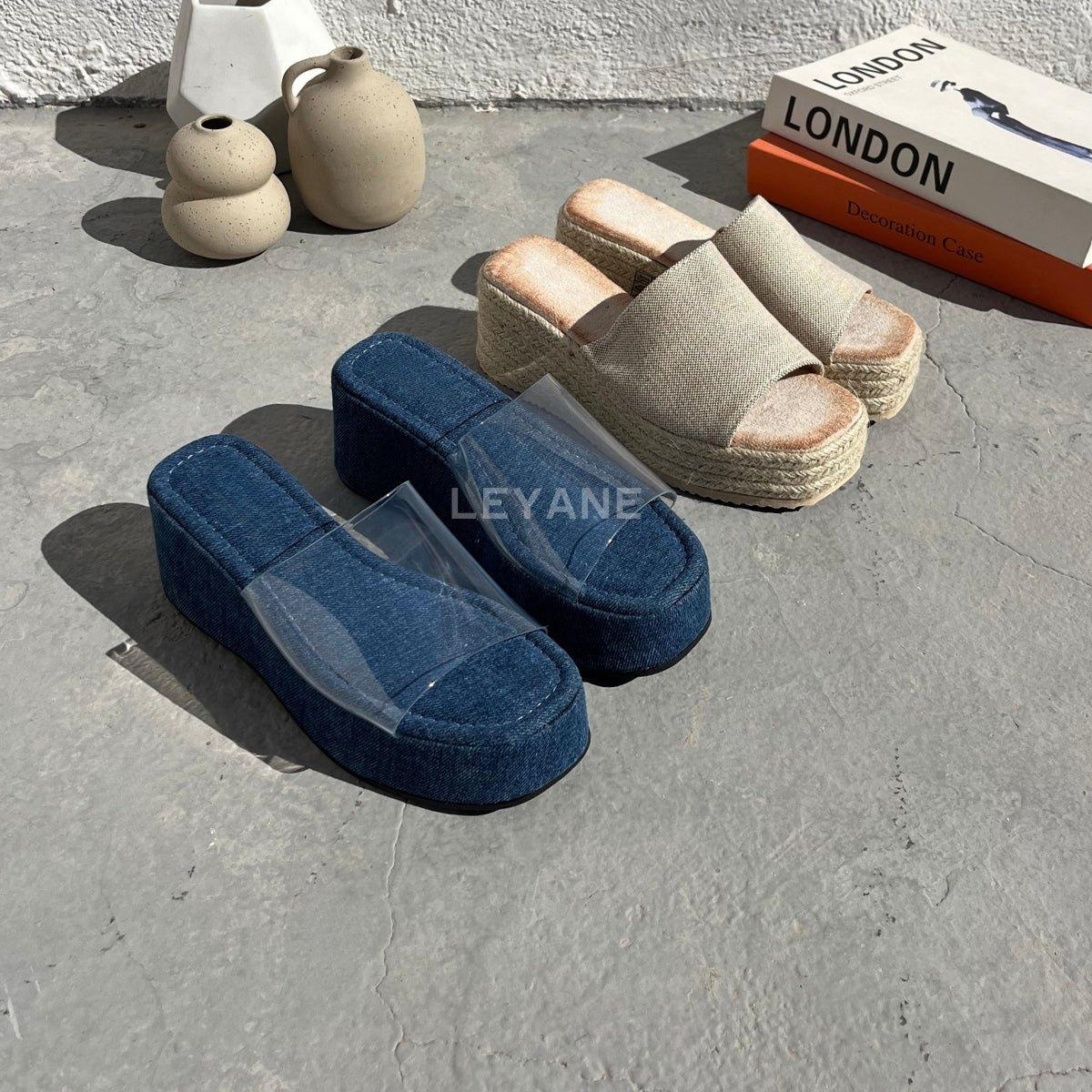 sandale plate, sandale maroc , sandale chunky, chaussures maroc, sandale femme, sandale zara, sandale été, sandals confortables, mules en daim, mules en crochets, mules maroc, mules femmes, mules tendance, sandale et mule, sabots femme
