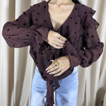 hemise femme, chemise élégante, chemise chic, chemise soirée, chemise habillée, chemise tendance, chemise mode, chemise en ligne, chemise manches longues, chemise manches courtes, chemise fluide, chemise oversize, chemise ajustée, chemise col classique, chemise col V, chemise satinée, chemise blanche, chemise noire, chemise beige, chemise marron, chemise zara style, chemise moderne, chemise minimaliste, chemise bureau, chemise casual chic, chemise de soirée, chemise pour événement, chemise pour travail, che