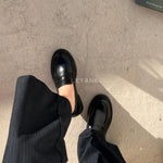 mocassin femme luxe, mocassins maroc, mocassins femme cuir , mocassin lora piana, mocassins casablanca, mocassin pour femme tendance,derbies femme, derbies femme maroc, derbies femme tamaris, derbies femme jonak,ballerine femme , ballerine femme confortable, ballerine tendance, ballerine chanel,