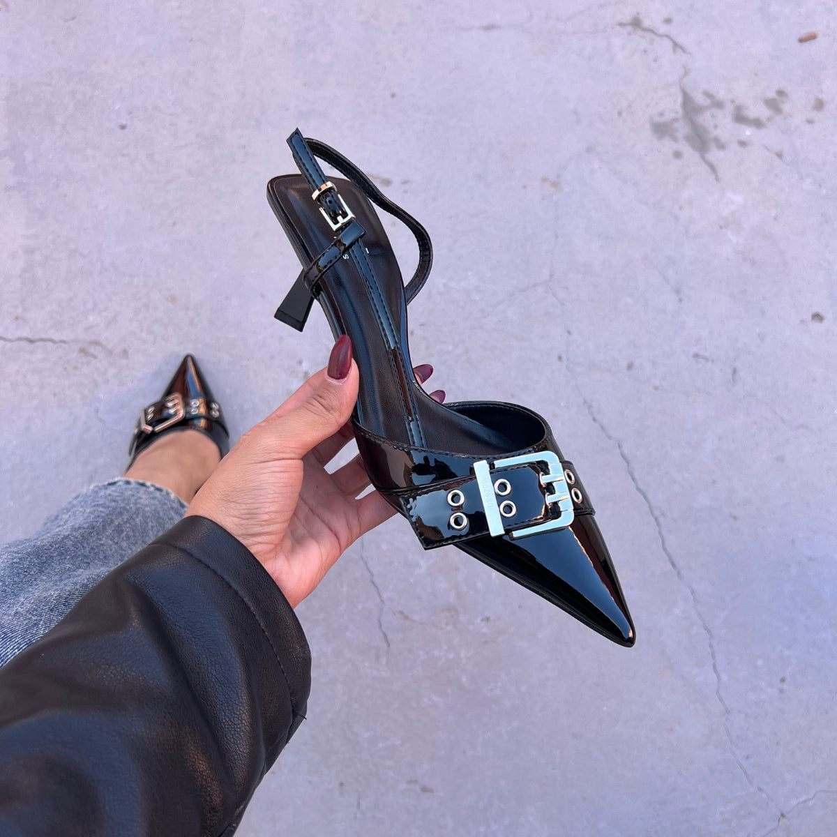 escarpin femme maroc,escarpin maroc online, escarpin femme luxe, escarpins femme demi talon,chaussures femmes, aldo; chaussures maroc, sandale talon, chaussures zara, keyza, eram, basket femme, couleur ,tendance,talon ,confortable,tendance,mi-talons,chanel,style,talon femme luxe, talon femme,talon femme maroc, slingback, slingback maroc, slingback chanel,slingback shoes, escarpins slingback, slingback jonak, slingback femme,babies femme
