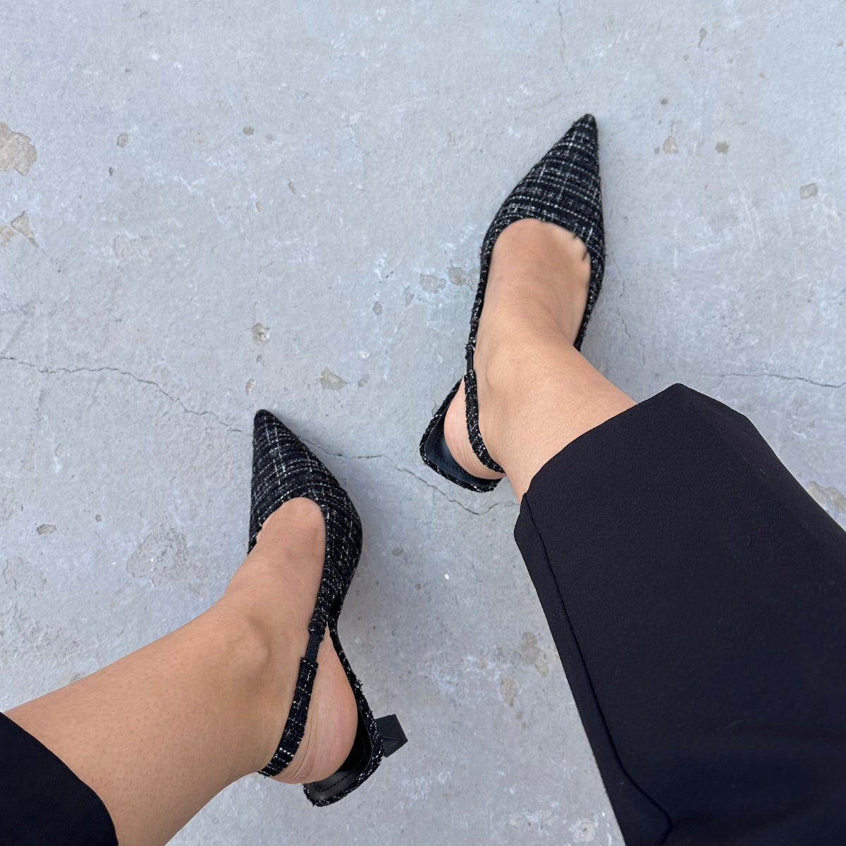 escarpin femme maroc,escarpin maroc online, escarpin femme luxe, escarpins femme demi talon,chaussures femmes, aldo; chaussures maroc, sandale talon, chaussures zara, keyza, eram, basket femme, couleur ,tendance,talon ,confortable,tendance,mi-talons,chanel,style,talon femme luxe, talon femme,talon femme maroc, slingback, slingback maroc, slingback chanel,slingback shoes, escarpins slingback, slingback jonak, slingback femme,babies femme
