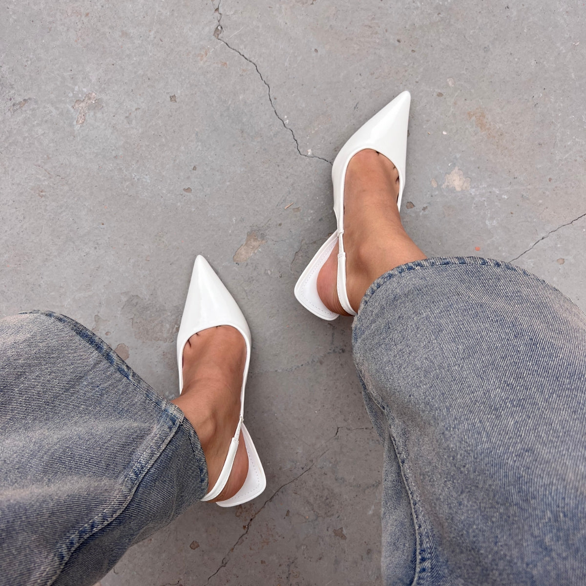 escarpin femme maroc,escarpin maroc online, escarpin femme luxe, escarpins femme demi talon,chaussures femmes, aldo; chaussures maroc, sandale talon, chaussures zara, keyza, eram, basket femme, couleur ,tendance,talon ,confortable,tendance,mi-talons,chanel,style,talon femme luxe, talon femme,talon femme maroc, slingback, slingback maroc, slingback chanel,slingback shoes, escarpins slingback, slingback jonak, slingback femme,babies femme
