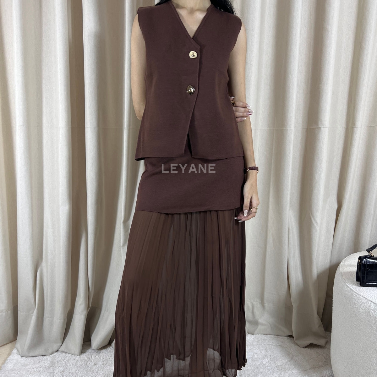  ensemble soirée, ensemble sequin, ensemble événement, ensemble en ligne, ensemble marron, ensemble noir, ensemble zara, ensemble leyane, ensemble court, ensemble long, ensemble femme maroc, ensemble leyane maroc, ensemble marrakech, ensemble casablanca, ensemble fes, ensemble tanger, ensemble agadir, outfit for a date, ootd
