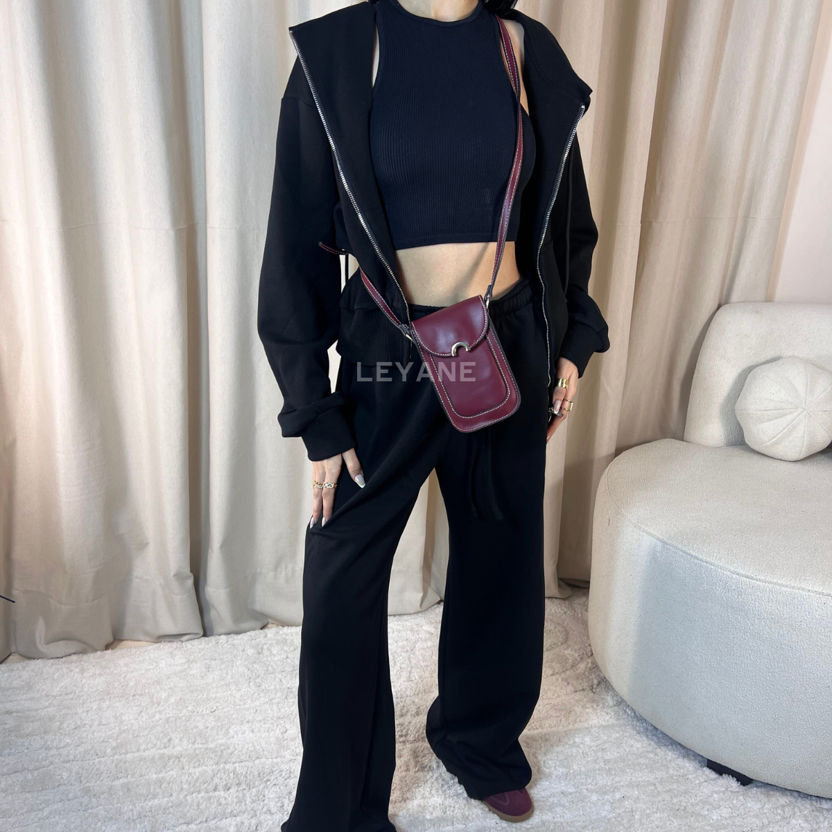  ensemble soirée, ensemble sequin, ensemble événement, ensemble en ligne, ensemble marron, ensemble noir, ensemble zara, ensemble leyane, ensemble court, ensemble long, ensemble femme maroc, ensemble leyane maroc, ensemble marrakech, ensemble casablanca, ensemble fes, ensemble tanger, ensemble agadir, outfit for a date, ootd
