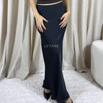 jupe femme, jupe soirée, jupe à sequins, jupe événement, jupe habillée, jupe chic, jupe élégante, jupe tendance, jupe en ligne, jupe noire, jupe marron, jupe satinée, jupe brillante, jupe glamour, jupe courte, jupe midi, jupe longue, jupe taille haute, jupe fendue, jupe moderne, jupe fashion, jupe party, jupe femme maroc, jupe maroc, jupe leyane, jupe leyane maroc, jupe marrakech, jupe casablanca, jupe rabat, jupe fes, jupe tanger, jupe agadir, outfit femme, outfit soirée, outfit chic, outfit for a date,