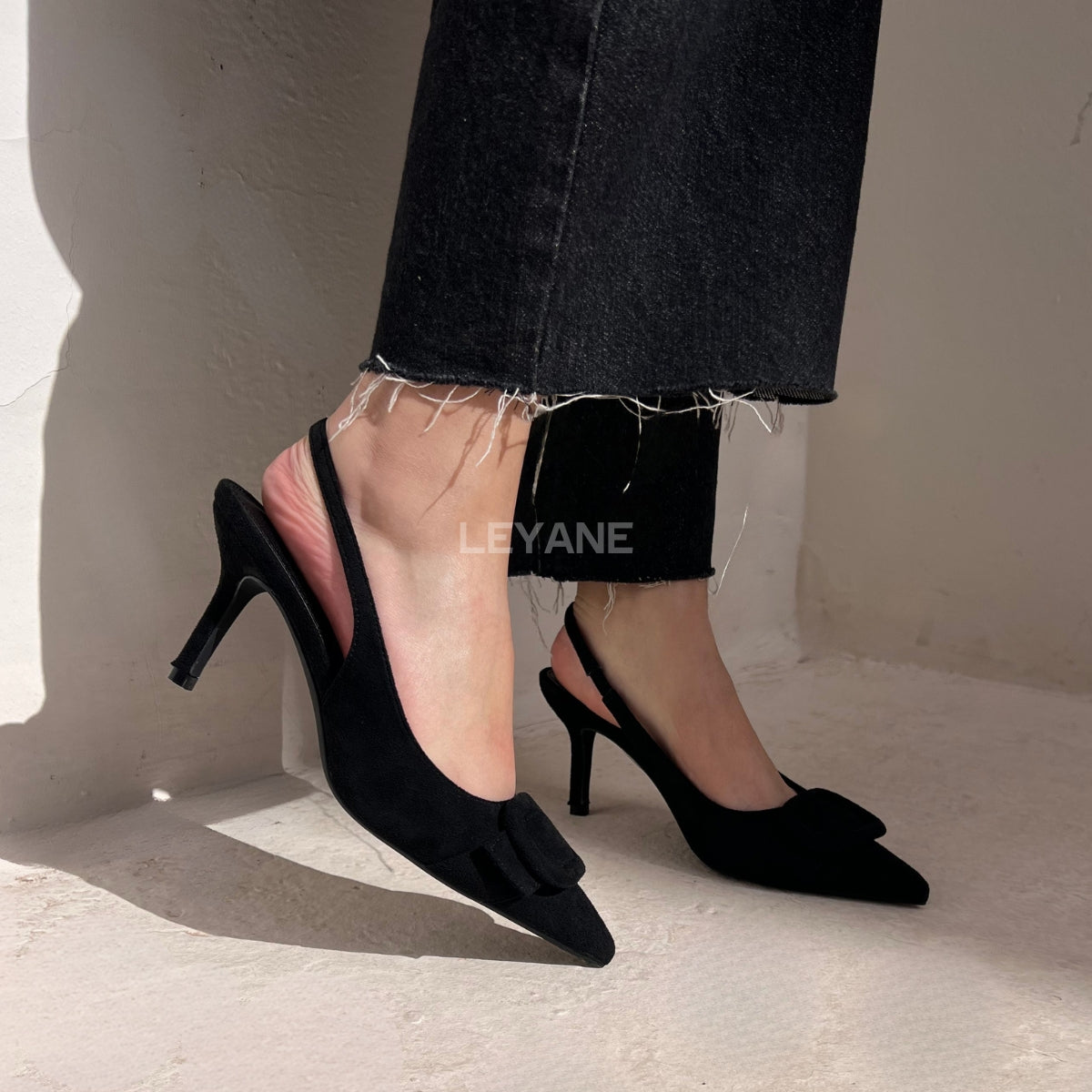 sandale talon, sandale talon maroc, sandale talon chunky, chaussures talon maroc, sandale talon femme, sandale talon style zara, sandale talon été, sandales talon confortables, mules à talon en daim, mules à talon en crochet, mules talon maroc, mules talon femme, mules talon tendance, sandale et mule à talon, sabots à talon femme
