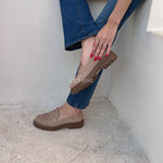 mocassin femme luxe, mocassins maroc, mocassins femme cuir , mocassin lora piana, mocassins casablanca, mocassin pour femme tendance,derbies femme, derbies femme maroc, derbies femme tamaris, derbies femme jonak,ballerine femme , ballerine femme confortable, ballerine tendance, ballerine chanel,
