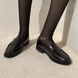 mocassin femme luxe, mocassins maroc, mocassins femme cuir , mocassin lora piana, mocassins casablanca, mocassin pour femme tendance,derbies femme, derbies femme maroc, derbies femme tamaris, derbies femme jonak,ballerine femme , ballerine femme confortable, ballerine tendance, ballerine chanel
