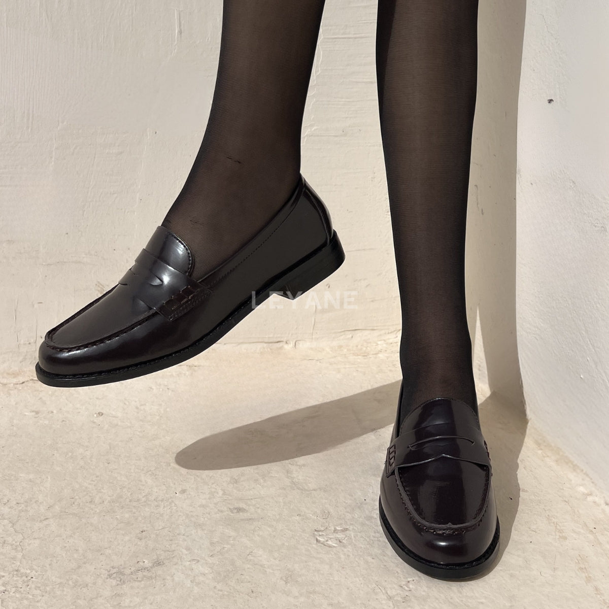 mocassin femme luxe, mocassins maroc, mocassins femme cuir , mocassin lora piana, mocassins casablanca, mocassin pour femme tendance,derbies femme, derbies femme maroc, derbies femme tamaris, derbies femme jonak,ballerine femme , ballerine femme confortable, ballerine tendance, ballerine chanel
