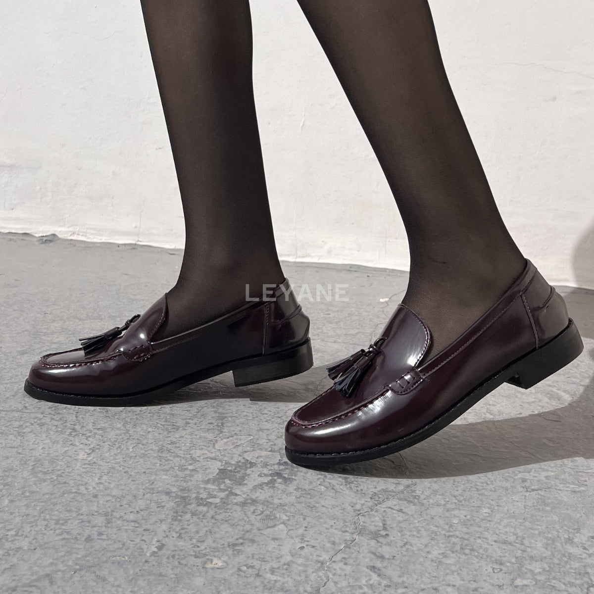 mocassin femme luxe, mocassins maroc, mocassins femme cuir , mocassin lora piana, mocassins casablanca, mocassin pour femme tendance,derbies femme, derbies femme maroc, derbies femme tamaris, derbies femme jonak,ballerine femme , ballerine femme confortable, ballerine tendance, ballerine chanel
