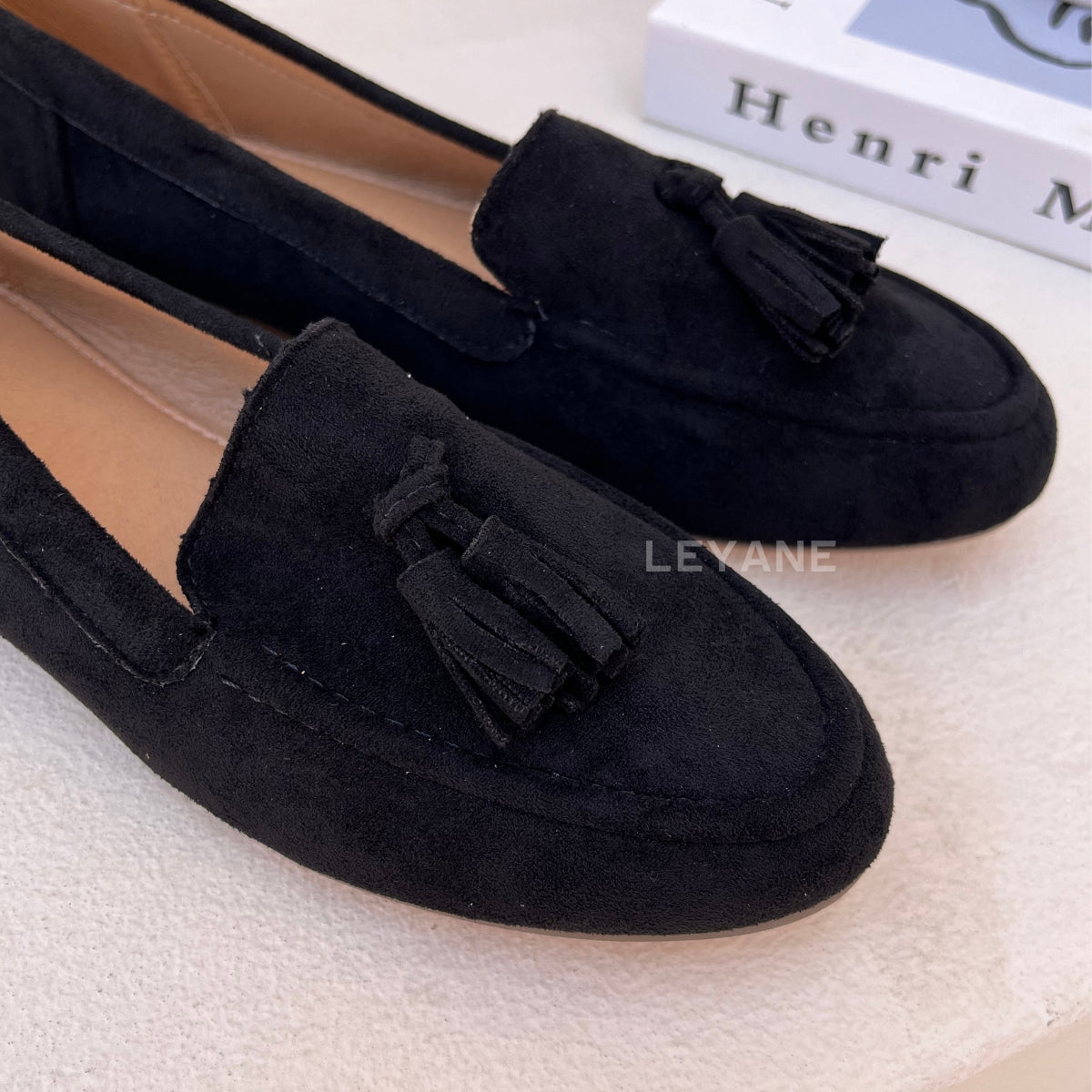 mocassin femme luxe, mocassins maroc, mocassins femme cuir , mocassin lora piana, mocassins casablanca, mocassin pour femme tendance,derbies femme, derbies femme maroc, derbies femme tamaris, derbies femme jonak,ballerine femme , ballerine femme confortable, ballerine tendance, ballerine chanel,
