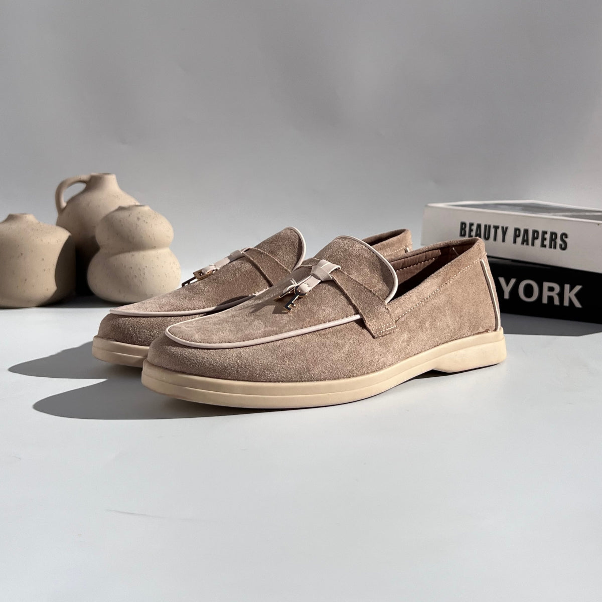 mocassin femme luxe, mocassins maroc, mocassins femme cuir , mocassin lora piana, mocassins casablanca, mocassin pour femme tendance,derbies femme, derbies femme maroc, derbies femme tamaris, derbies femme jonak,ballerine femme , ballerine femme confortable, ballerine tendance, ballerine chanel,
