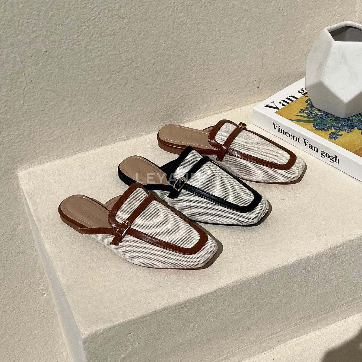 sandale plate, sandale maroc , sandale chunky, chaussures maroc, sandale femme, sandale zara, sandale été, sandals confortables, mules en daim, mules en crochets, mules maroc, mules femmes, mules tendance, sandale et mule, sabots femme
