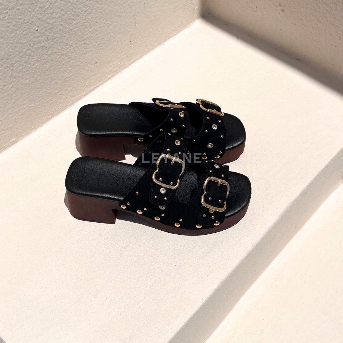 escarpin femme maroc,escarpin maroc online, escarpin femme luxe, escarpins femme demi talon,chaussures femmes, aldo; chaussures maroc, sandale talon, chaussures zara, keyza, eram, basket femme, couleur ,tendance,talon ,confortable,tendance,mi-talons,chanel,style,talon femme luxe, talon femme,talon femme maroc, slingback, slingback maroc, slingback chanel,slingback shoes, escarpins slingback, slingback jonak, slingback femme,babies femme
