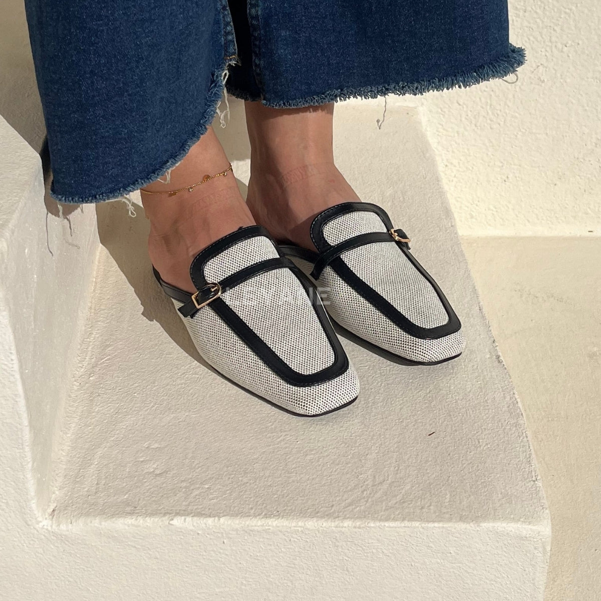 sandale plate, sandale maroc , sandale chunky, chaussures maroc, sandale femme, sandale zara, sandale été, sandals confortables, mules en daim, mules en crochets, mules maroc, mules femmes, mules tendance, sandale et mule, sabots femme
