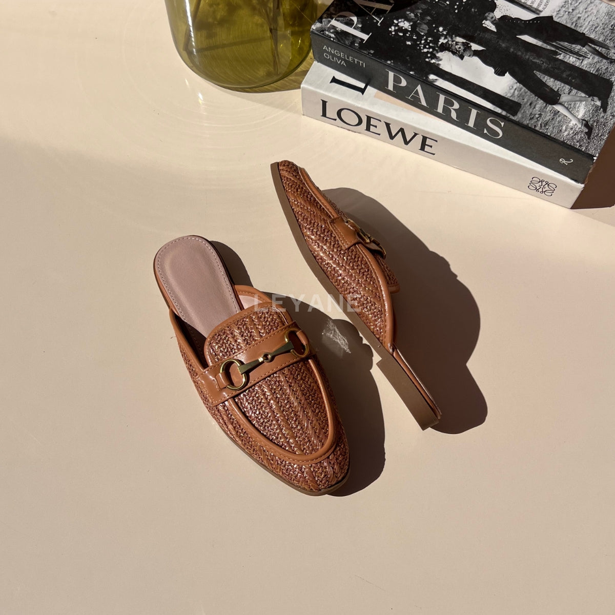 mocassin femme luxe, mocassins maroc, mocassins femme cuir , mocassin lora piana, mocassins casablanca, mocassin pour femme tendance,derbies femme, derbies femme maroc, derbies femme tamaris, derbies femme jonak,ballerine femme , ballerine femme confortable, ballerine tendance, ballerine chanel,
