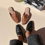 mocassin femme luxe, mocassins maroc, mocassins femme cuir , mocassin lora piana, mocassins casablanca, mocassin pour femme tendance,derbies femme, derbies femme maroc, derbies femme tamaris, derbies femme jonak,ballerine femme , ballerine femme confortable, ballerine tendance, ballerine chanel,
